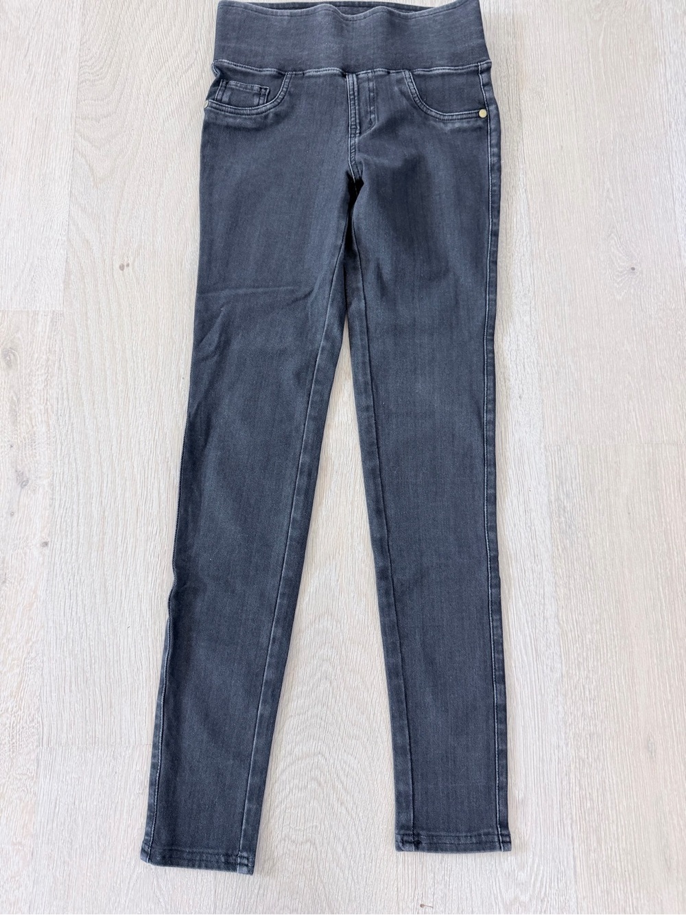 Vintage Y2K Women's Black Pull-On Skinny Jeans size 0